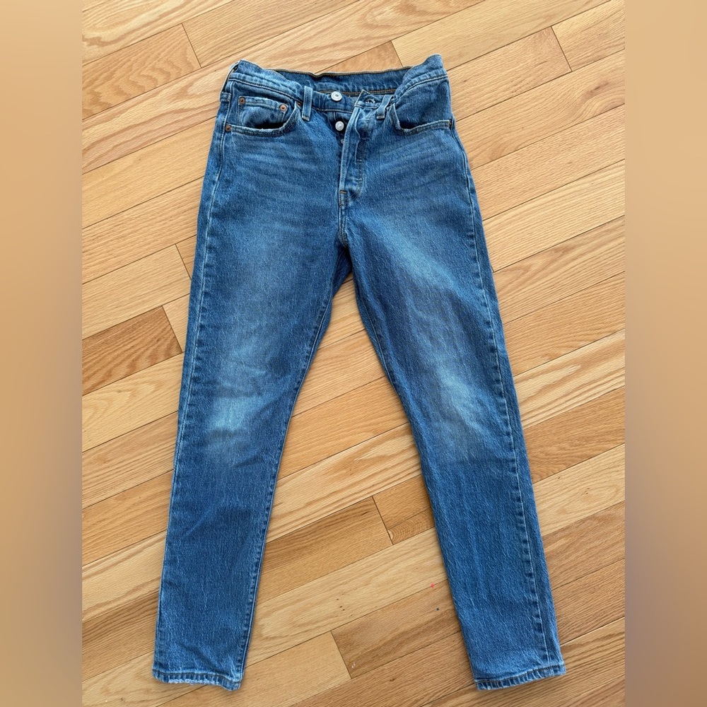 Levi’s Women’s 501 Jeans - Picture 3 of 3